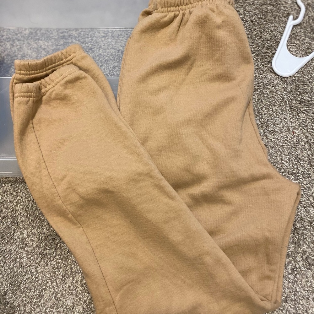 Pretty Little Thing joggers